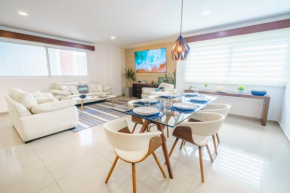 Stylish Three-Bedroom Condo w/Pool